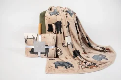 Breeds of Pigs Plush Throw Blanket