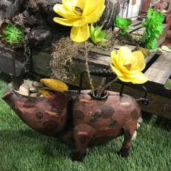 Bubbles The Pig Metal Art Watering Can