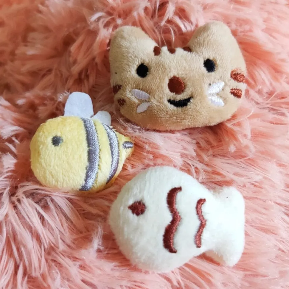 Catnip Plush Toys for Cats So much fun in such a little package! *