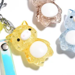 Crackled Acrylic Pig KeyChain, Lights Up! Super Cute for Kids*