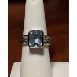 5ct Topaz or Amethyst Ring Three Rope Look Bands