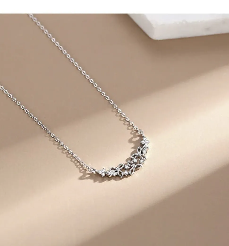 Elegant Flower Necklace in Fine 925 Sterling Silver with CZ
