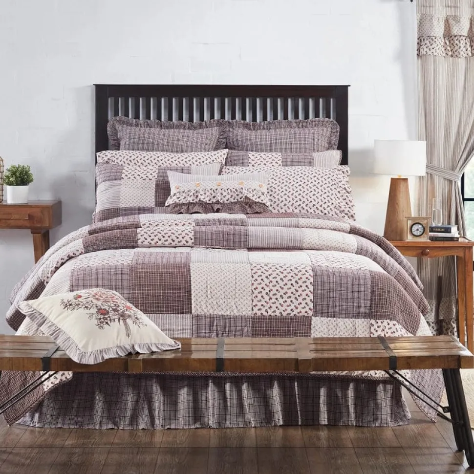 Florette Patchwork French Country Farmhouse Quilt Collection