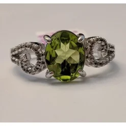 Peridot And Topaz in Platinum Plated Sterling Silver, Gorgeous Ring! Size 6.5