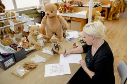 Puss in Boots 25 cm - Limited Collector's Item by Teddy Hermann