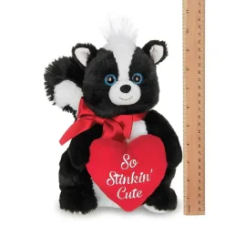 Romeo the Skunk-So Stinkin' Cute!