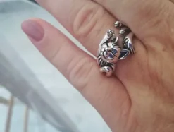 Sleeping Cat Sterling Silver Ring-Adorable for Cat Lovers!