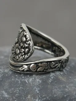 Vintage Daisy Spoon Ring