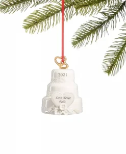 Wedding Ornaments from Holiday Lane-Cake 2021, Bride, Groom, Ring